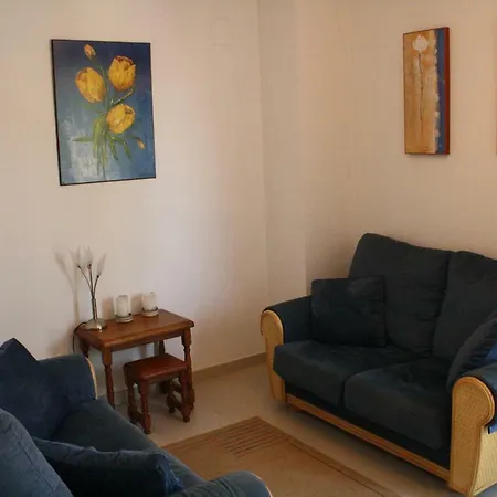 Apartament Close To The